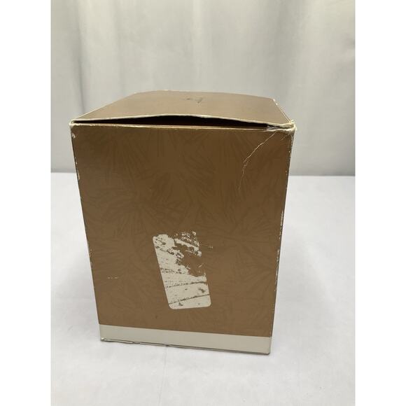 Winnie the Pooh Hallmark Keepsake Ornament 1994 Parade Magic Motion Music TESTED - Picture 9 of 16